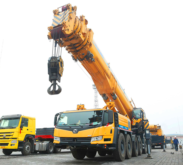 XCMG Official 450 Ton All Terrain Mobile Crane XCA450 China Truck with Crane Price